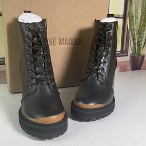 Steve Madden Rivet (Women's)